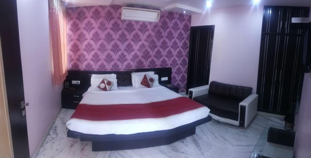 Star Hotel Agra  Eksteriør bilde
