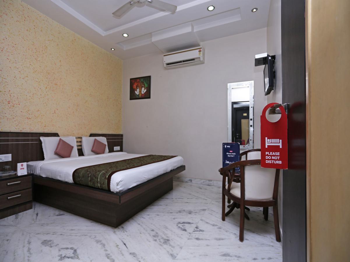 Star Hotel Agra  Eksteriør bilde