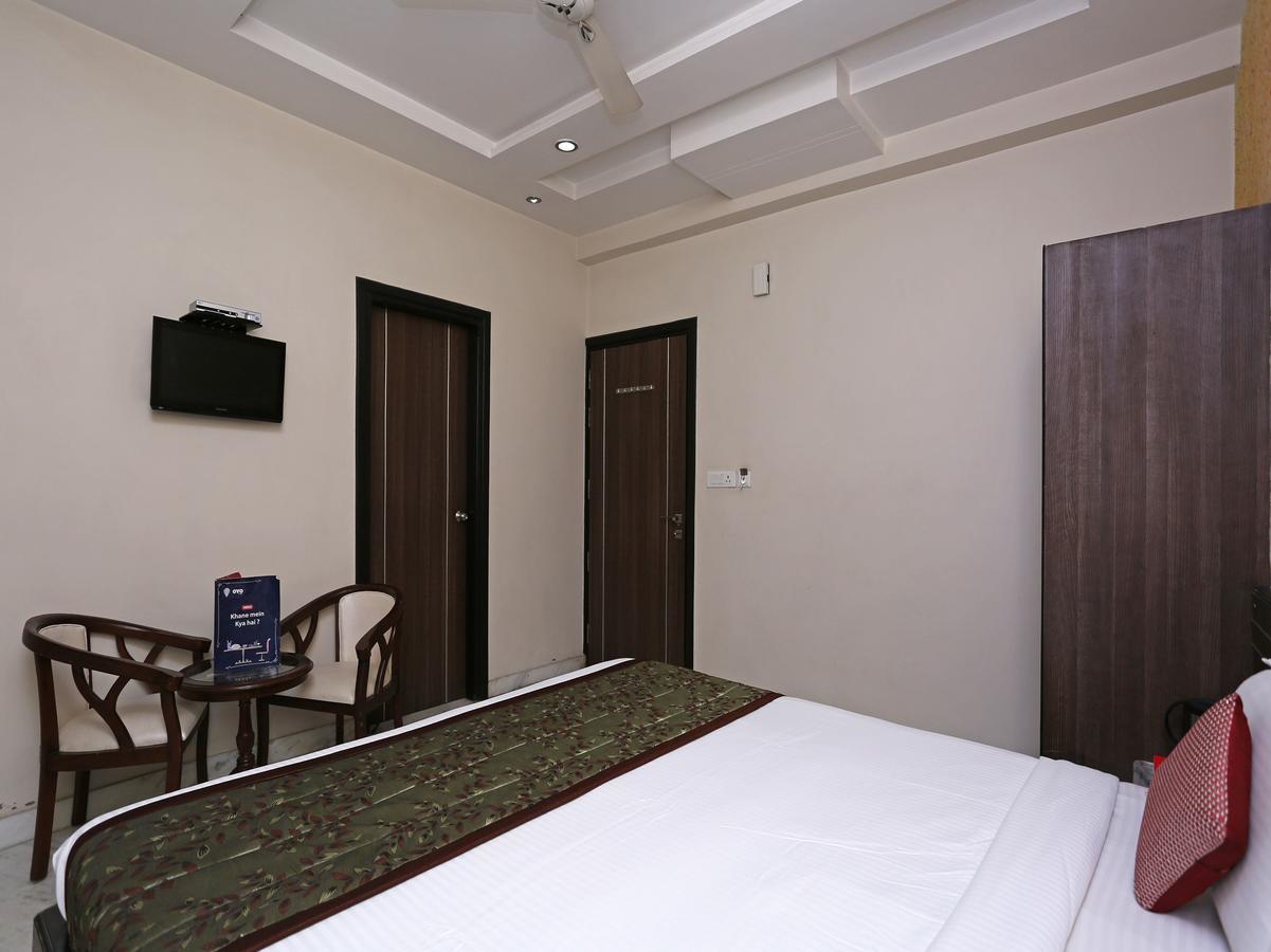 Star Hotel Agra  Eksteriør bilde