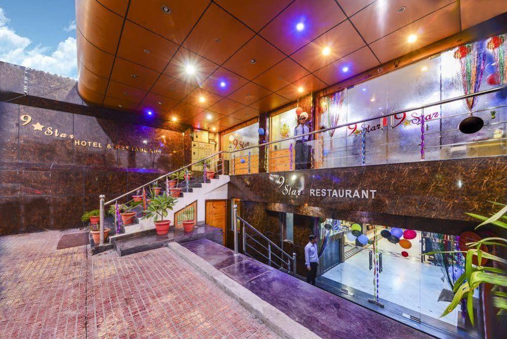 Star Hotel Agra  Eksteriør bilde